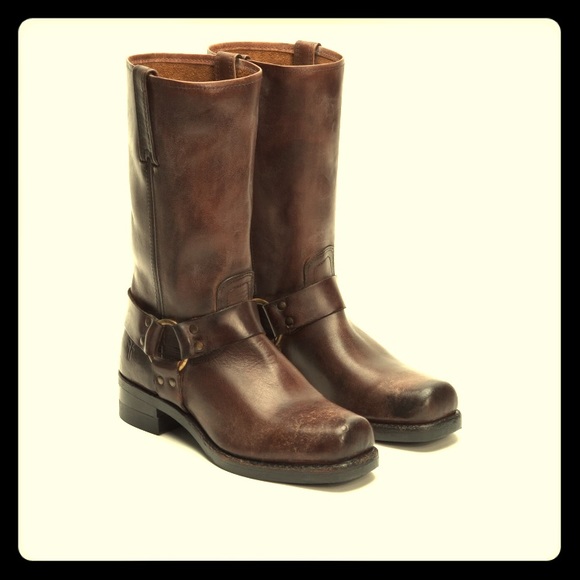 Frye Shoes - Frye Harness 12R Women’s Boots in Dark Brown, 9.5